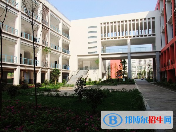 保定光明職業(yè)培訓(xùn)學(xué)校2022年報名條件、招生要求、招生對象