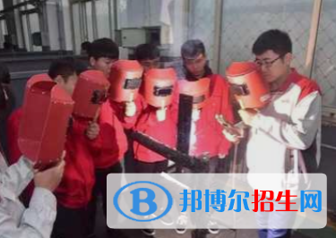 新樂職業(yè)技術(shù)教育中心2022年報(bào)名條件、招生對象