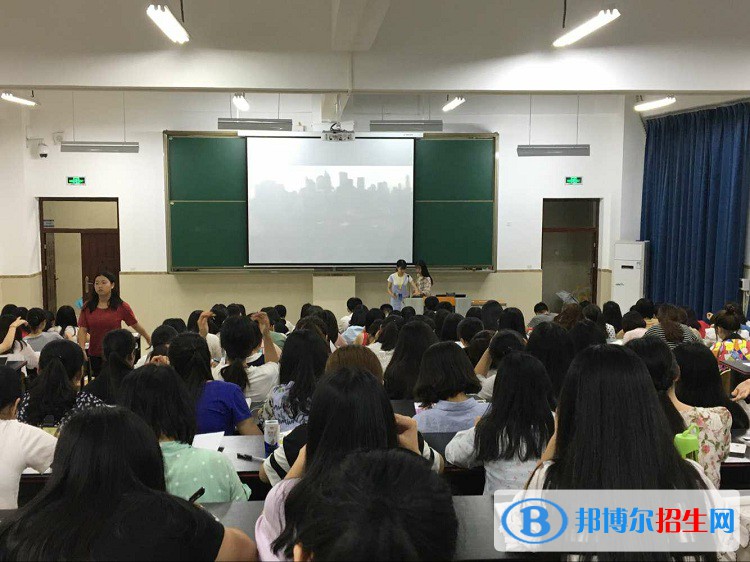 重慶護(hù)理職業(yè)學(xué)院2022年報(bào)名條件、招生要求、招生對(duì)象
