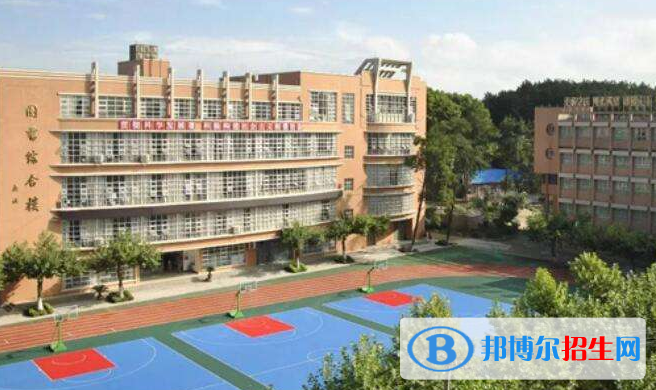 貴州2022年電子商務(wù)學(xué)校什么專(zhuān)業(yè)適合女生