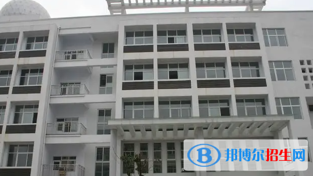 平頂山市機械電子科技學(xué)校2022年宿舍條件