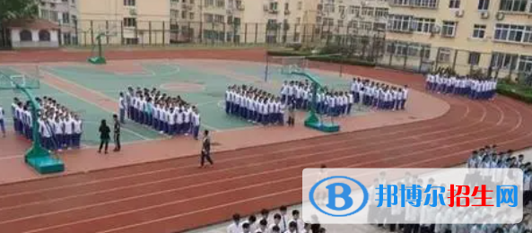 青島旅游學(xué)校2022年學(xué)費(fèi)、收費(fèi)多少