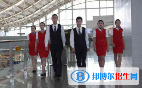 安徽2022年女生適合航空服務(wù)學校嗎