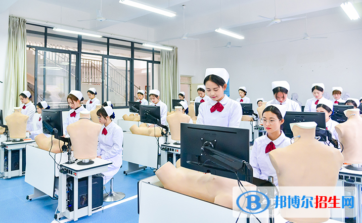 四川省經(jīng)濟(jì)管理學(xué)校2022年學(xué)費(fèi)、收費(fèi)多少