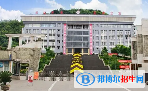 重慶2022年適合女生的建筑學校