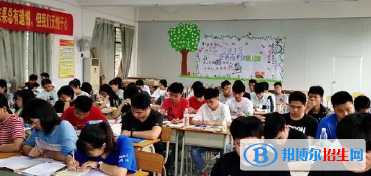 廣西2023年計算機職業(yè)技術(shù)學(xué)院有哪些