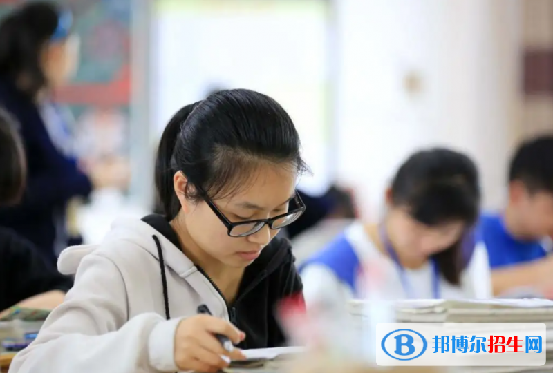2022年山西高考一本分?jǐn)?shù)線(xiàn)公布（理科+文科）