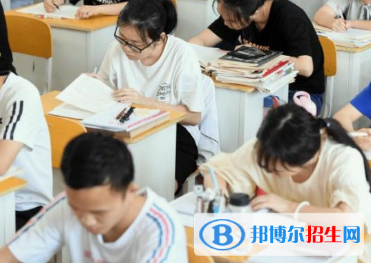 河北高考一本分?jǐn)?shù)線匯總（2010-2022年）