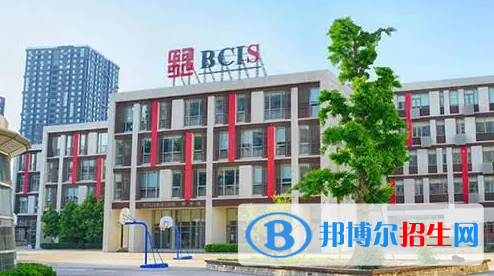 深圳科愛賽國際學(xué)校初中部2023年學(xué)費(fèi)標(biāo)準(zhǔn)