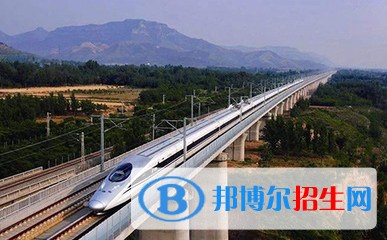 成都2023年初中生讀鐵路學校好嗎
