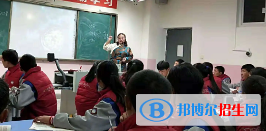 那曲中考物理總分(滿(mǎn)分）是多少（附那曲物理中考成績(jī)查詢(xún)?nèi)肟冢? width=