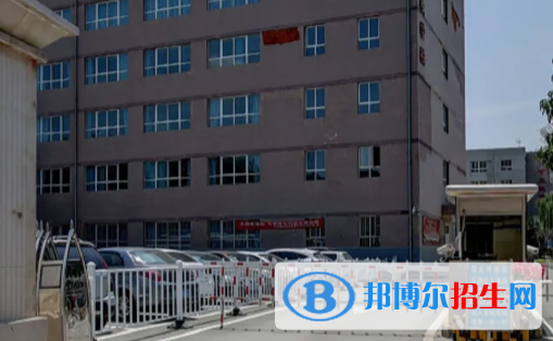 蘭州航空職業(yè)技術學院是大專還是中專（蘭州航空職業(yè)技術學院）