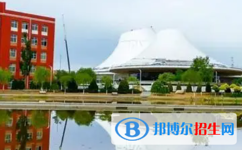 榆林職業(yè)技術(shù)學(xué)院是大專(zhuān)還是中專(zhuān)（榆林職業(yè)技術(shù)學(xué)院）