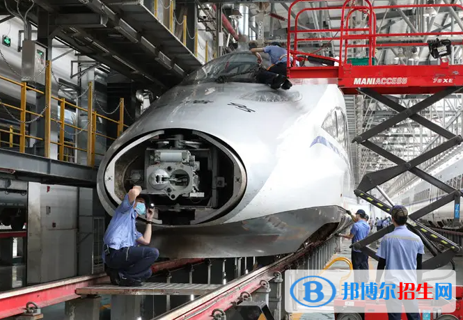 大學動車組檢修技術專業(yè)可以從事哪些工作？