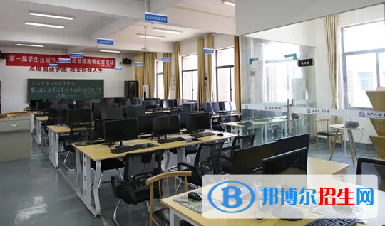 大學(xué)勞動(dòng)與社會(huì)保障專業(yè)可以從事哪些工作？