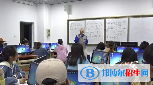 大學印地語專業(yè)可以從事哪些工作？