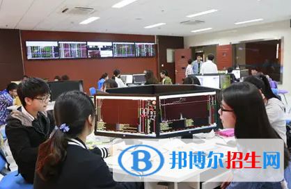 大學(xué)國際金融專業(yè)可以從事哪些工作？