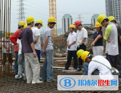 大學(xué)土木工程專業(yè)可以從事哪些工作？