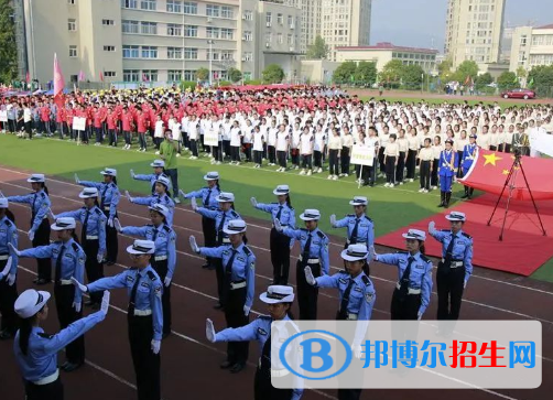 杭州2023年去讀中專學(xué)校學(xué)什么對(duì)以后好一點(diǎn)