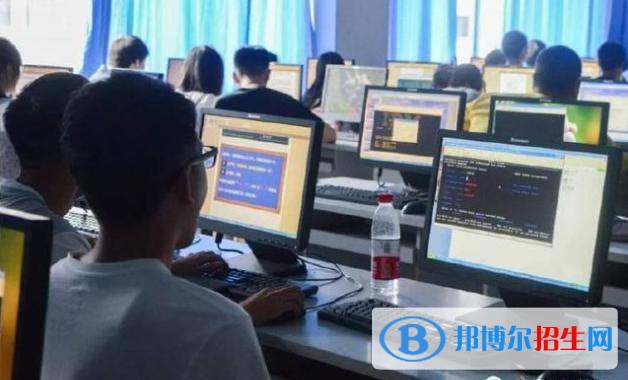 蘭州2023年計(jì)算機(jī)學(xué)校哪里比較好