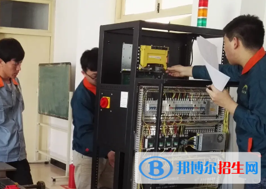 重慶2023年現(xiàn)在上中專學校什么專業(yè)好