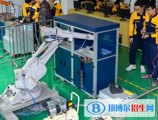 重慶2023年上中專學校學什么技術(shù)好