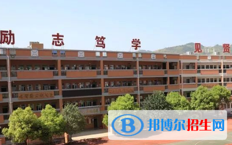巴東光明中學2022錄取分數線(2023參考)