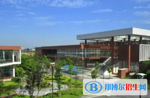 西南財(cái)經(jīng)大學(xué)天府學(xué)院是不是雙一流大學(xué)嗎？