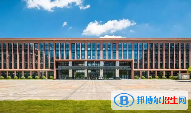 湖南軟件職業(yè)技術(shù)大學(xué)是不是雙一流大學(xué)？
