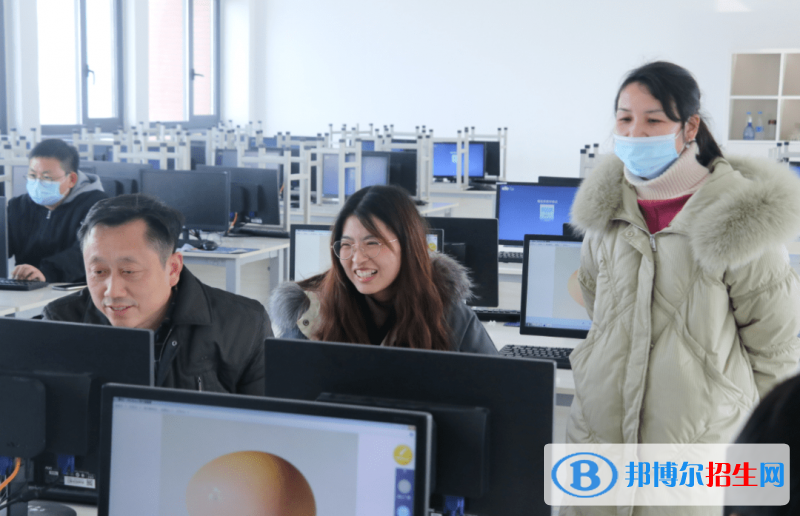 蘭州2023年計算機學校好還是中專好