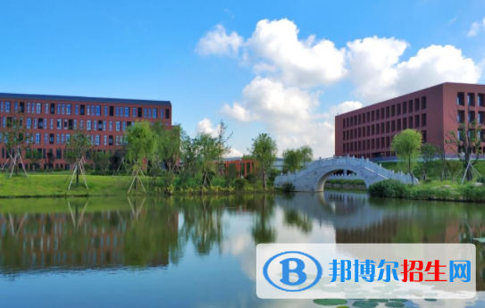 浙江藥科職業(yè)大學(xué)是不是雙一流大學(xué)？