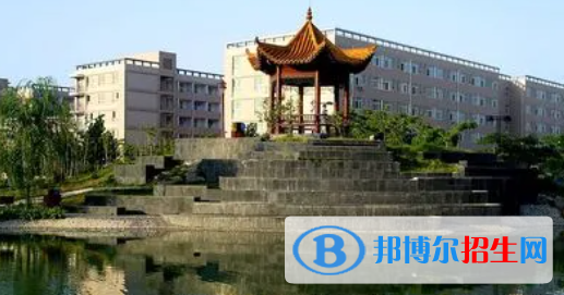 許昌學(xué)院是不是雙一流大學(xué)？
