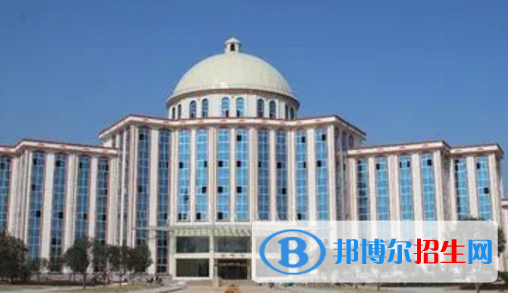 湖南應(yīng)用技術(shù)學(xué)院是不是985大學(xué)?