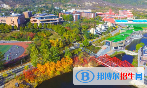 天津傳媒學(xué)院是不是雙一流大學(xué)？