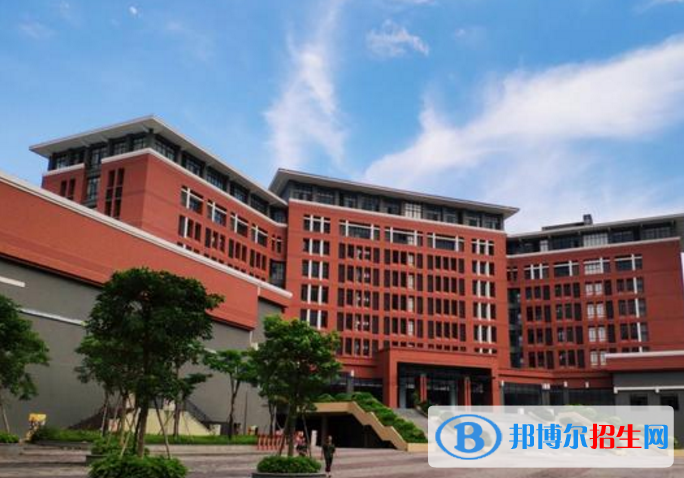 廣州南方學(xué)院是不是985大學(xué)？