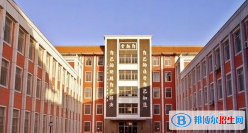 鄭州升達經(jīng)貿(mào)管理學院是不是雙一流大學？