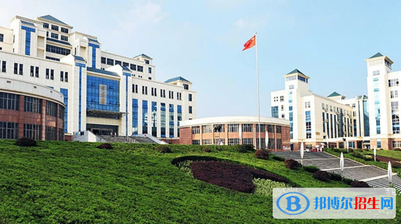 皖西學(xué)院是不是雙一流大學(xué)？