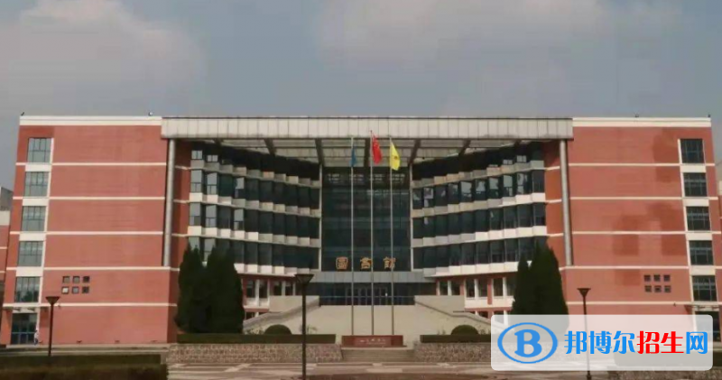 安徽三聯(lián)學(xué)院是不是雙一流大學(xué)？