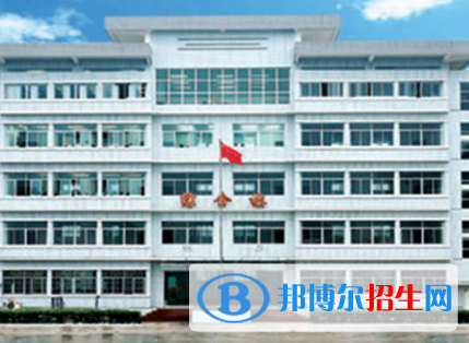 重慶市機械高級技工學校2023年學費、收費多少