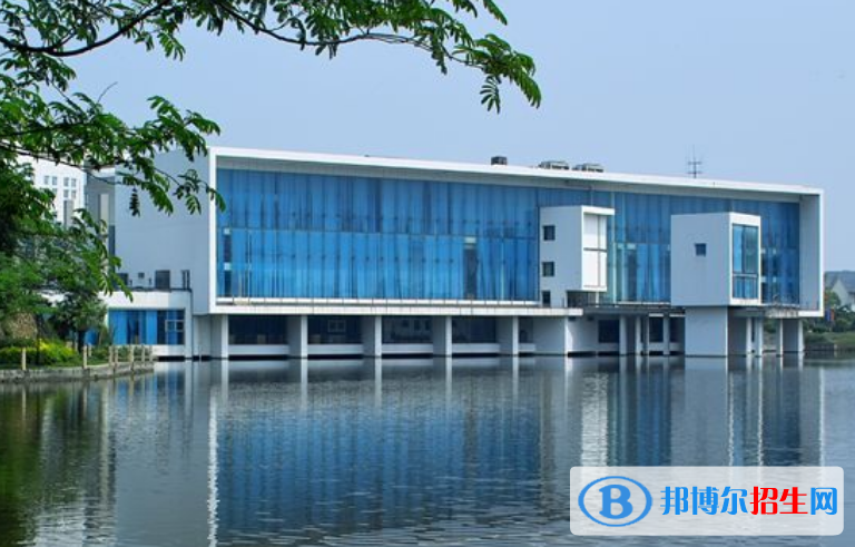 蘇州城市學(xué)院是幾本？是985和211嗎？