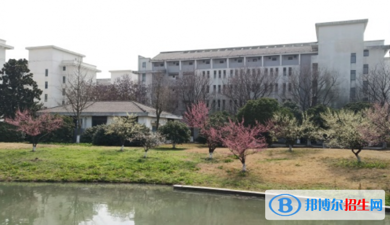 蘇州科技大學(xué)是幾本？是985和211嗎？