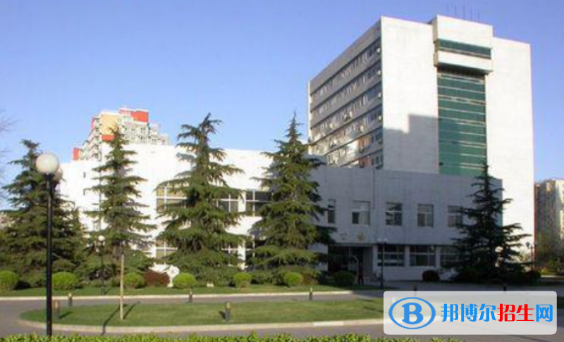 北京信息科技大學(xué)是幾本？是985和211嗎？
