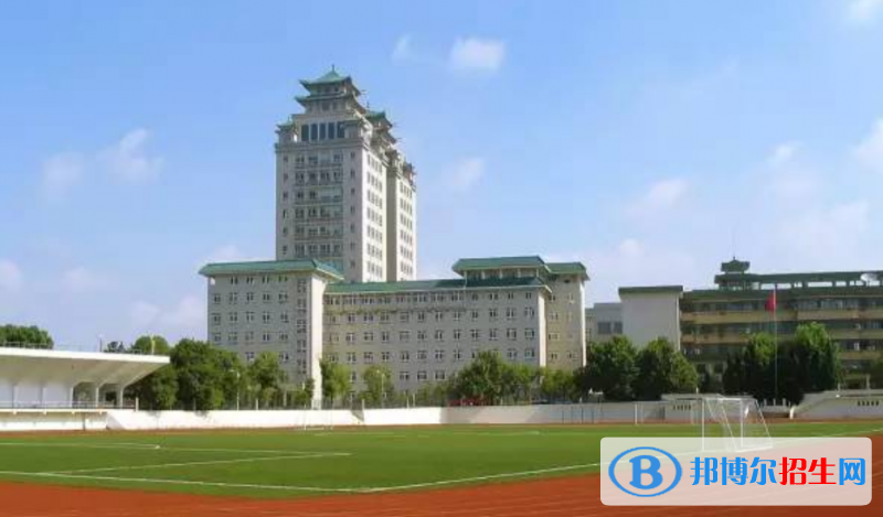 中南民族大學(xué)是幾本？是985和211嗎？