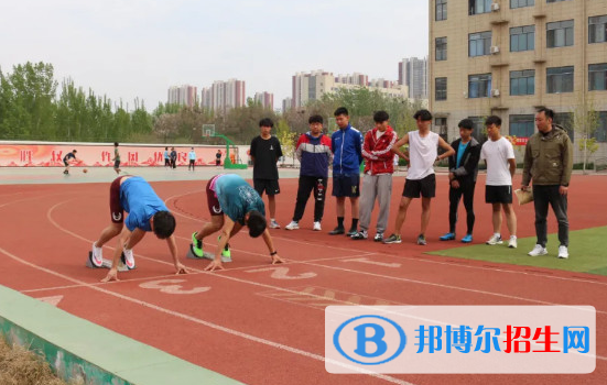 鄭州電子科技中等專業(yè)學(xué)校2023年學(xué)費(fèi)、收費(fèi)多少