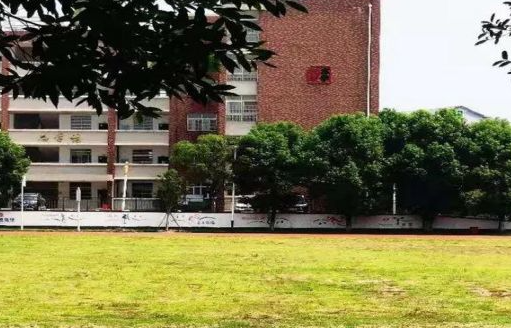 2023岳陽(yáng)排名前八的公辦中職學(xué)校名單