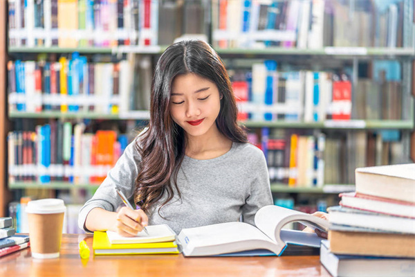 湖南開設(shè)幼兒保育專業(yè)的中專學校名單一覽表