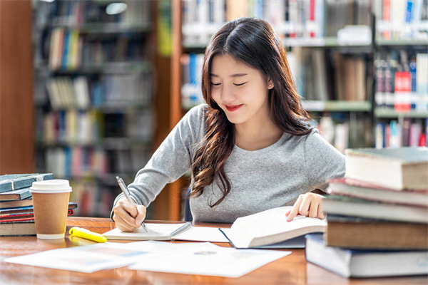 承德開設(shè)旅游服務(wù)與管理專業(yè)的職教中心名單一覽表