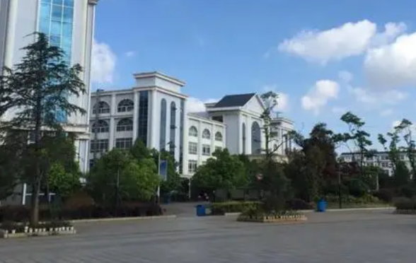 2024云南排名前五的會(huì)計(jì)學(xué)校名單