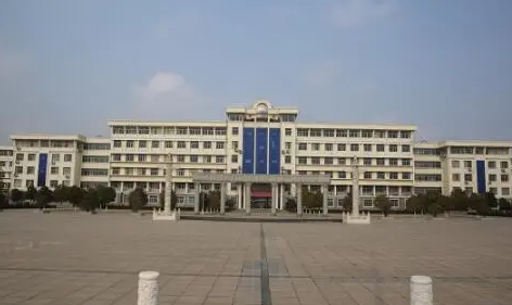 2023連云港排名前八的機電學校名單