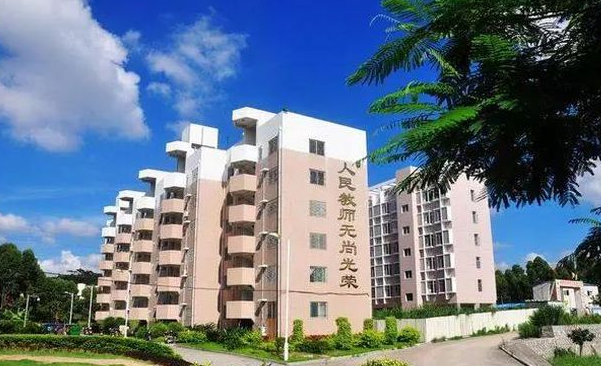 江蘇2023年上中?？刹豢梢钥即髮W(xué)